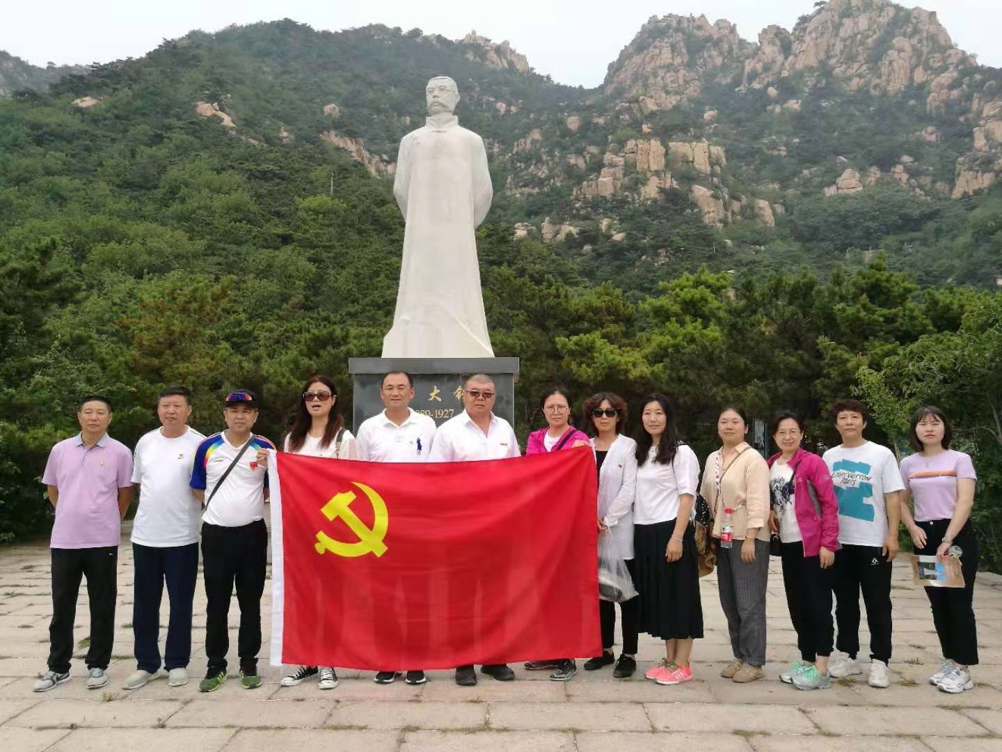 ���г����ĸ�����ȸ������ַ��չ���������ġ��μ�ʹ�����������