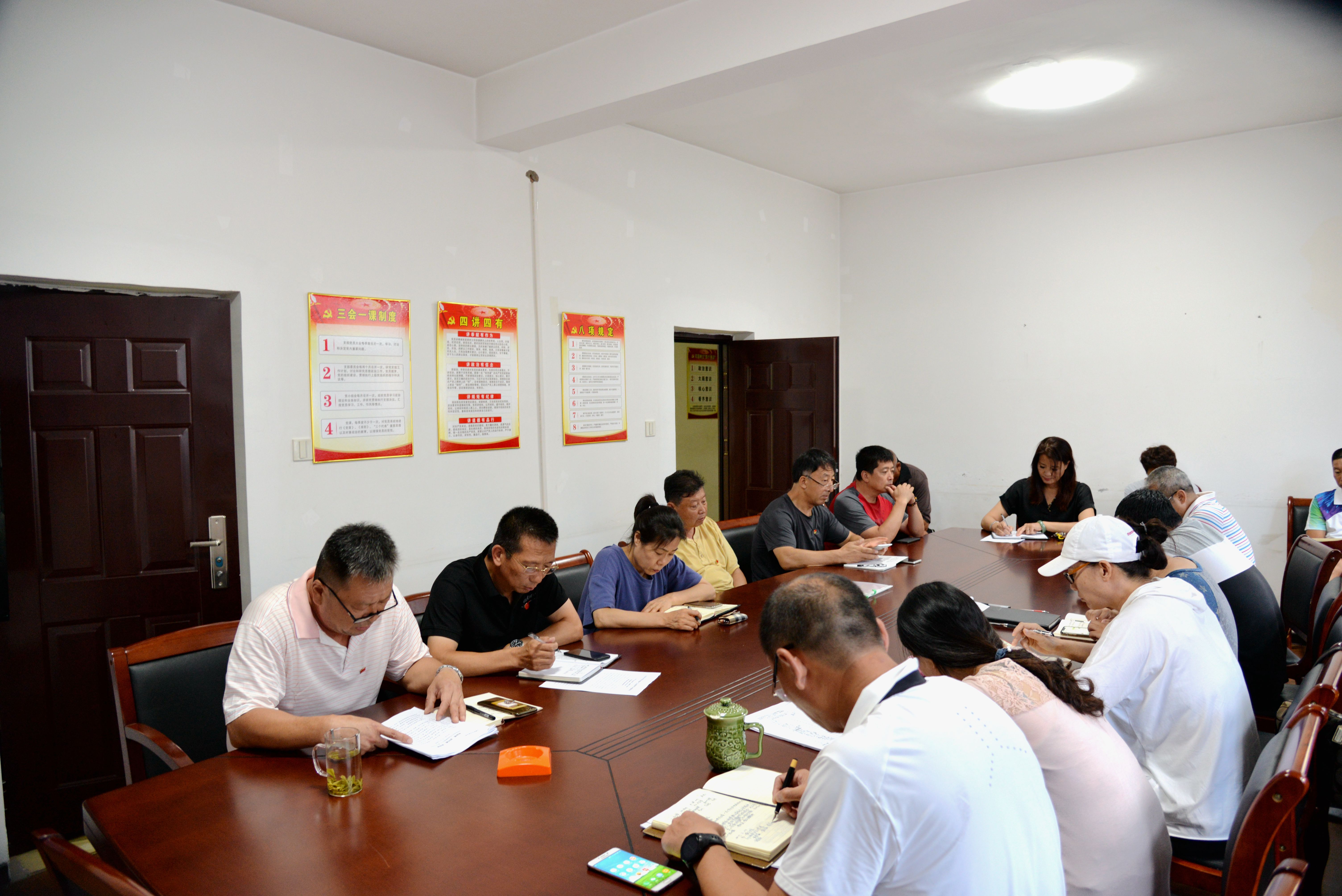 ���г����Ŀ�չ���������ġ��μ�ʹ������ר�⵳�λ