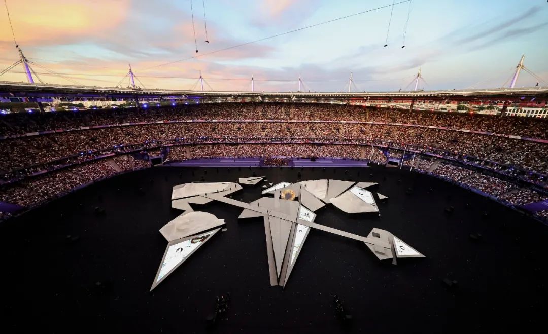 ����ʮ�����ļ����˻��ڰ����Ļ