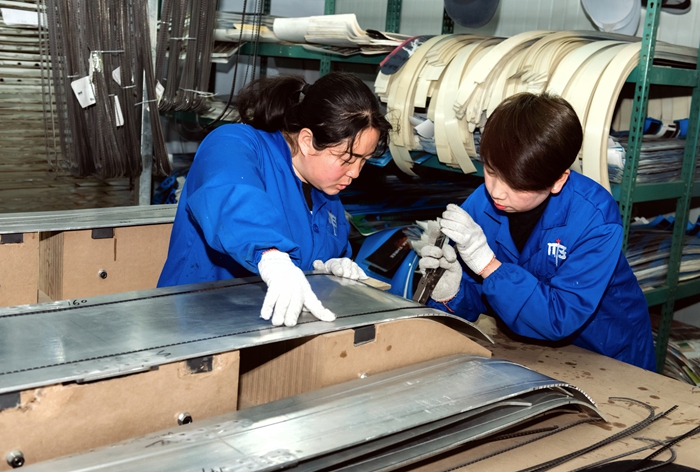 ��ѩ��ҵ��������