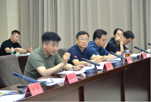 <b>���߹�
�ٿ��ٽ����¾��÷�չ������̸��</b>