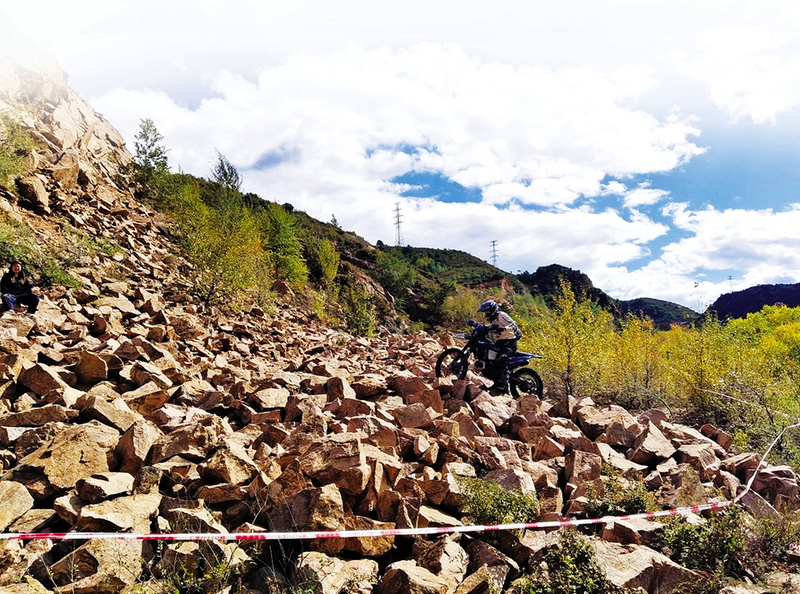 ���¾��ÿ��ӱ�����ʡ����ע��������������ɫ�����ںϣ�Ϊ�������ע���»���