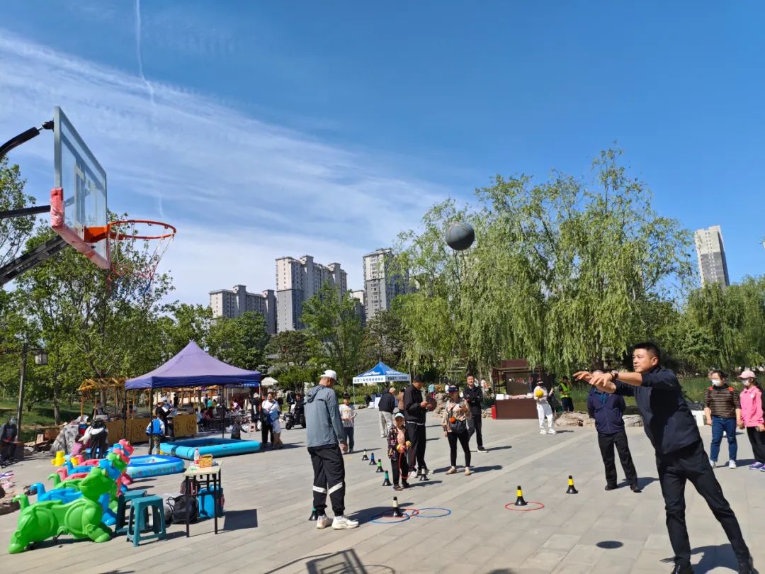 ���ζ��� �����֡����ݡ���һ���������½���������ȼ����������ȥ���С����ȳ�