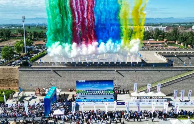 �й����г��˶����δ��ӱ���ȫվ�ɹ��ٰ�