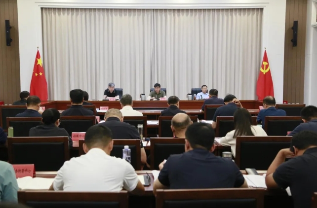 <strong>߹
ٿѧϰ鼯...</strong>