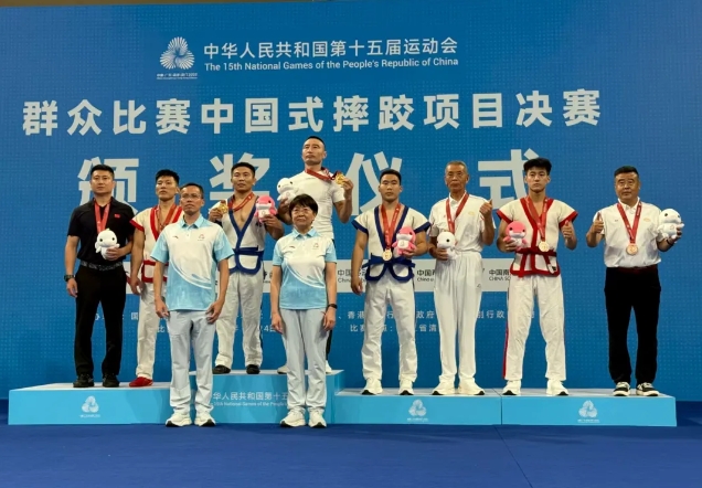 ��ʮ���ȫ�˻�Ⱥ�ڱ����й�ʽˤ����Ŀ���ӱ�ʡ������ն��2��2����3ͭ��