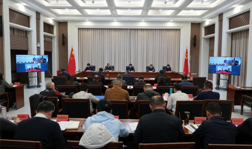 <strong>���߹�
�ٿ���������ѧϰ������...</strong>