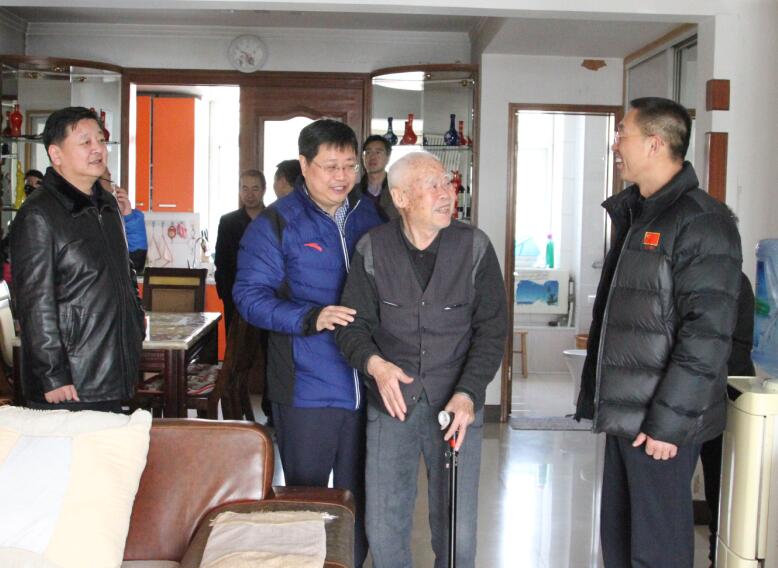 <b>���߹�
�쵼�߷�ο������ϵͳ�ϸɲ�</b>