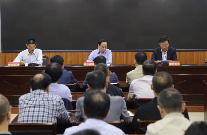 ���߹�
�ٿ��ɲ���� ������Ҫ�쵼��������