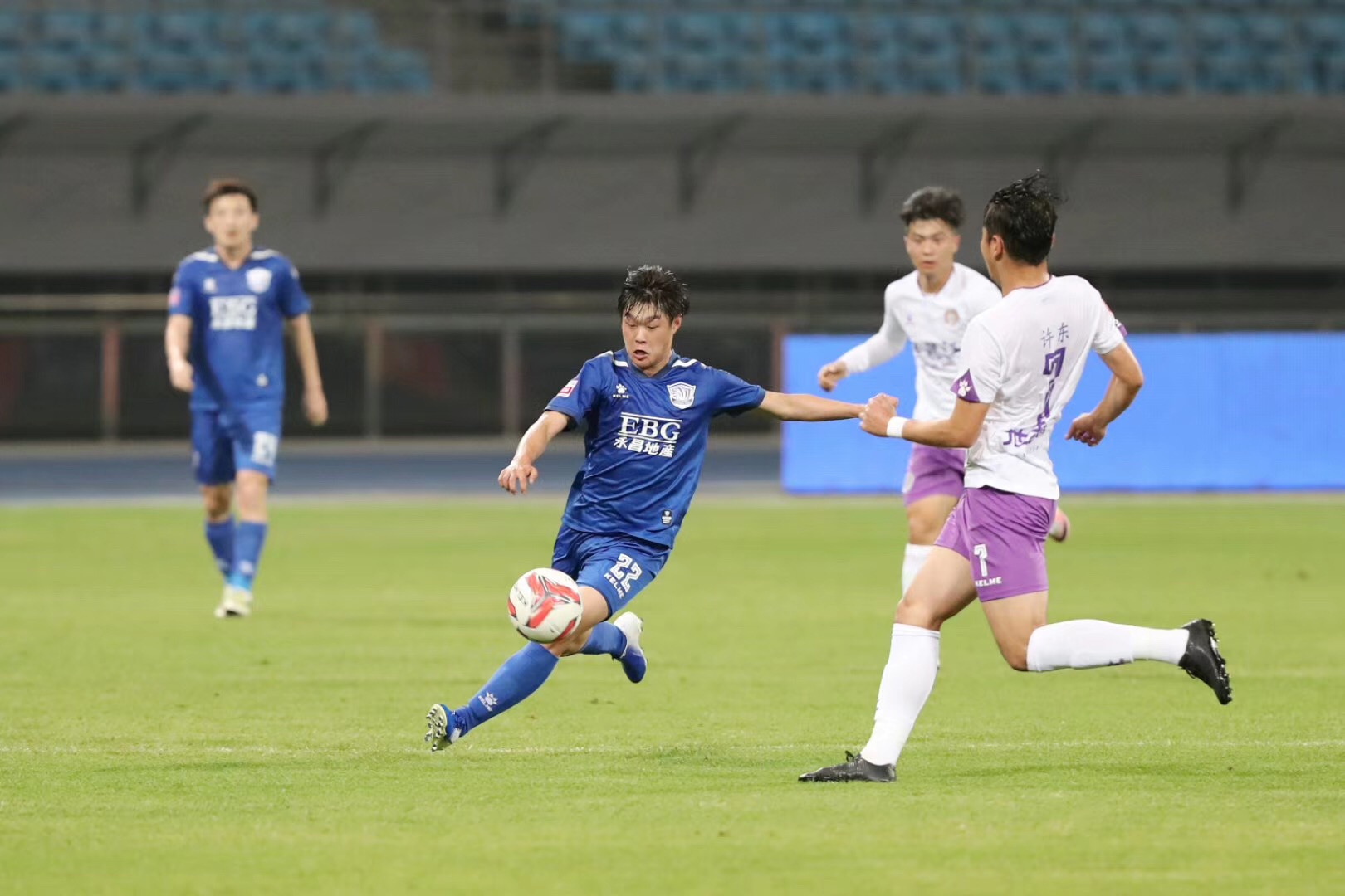 ʯ��ׯ����ӭ��������ʤ ˢ�¶�ʷ������ʤ��¼