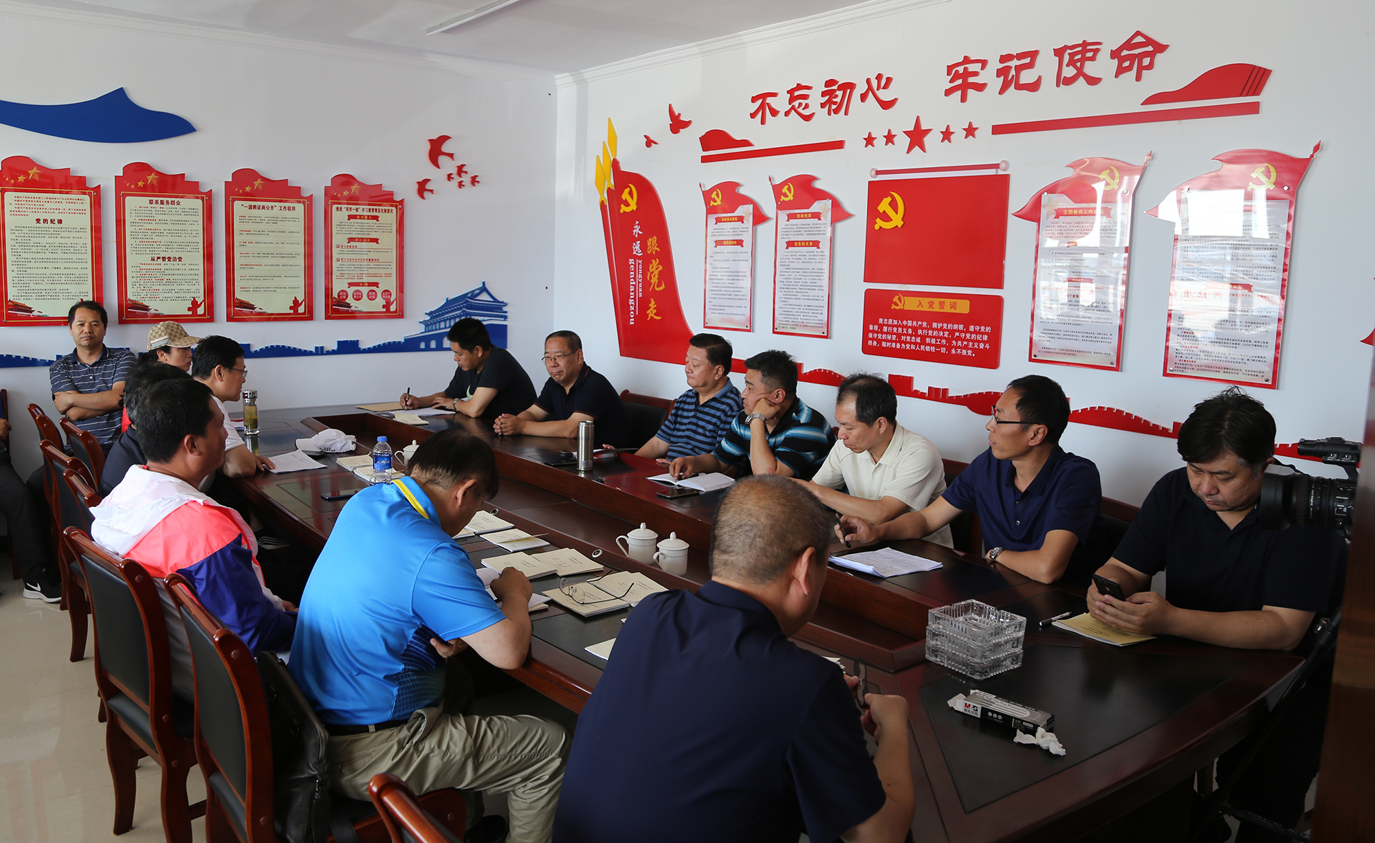 Ϊ���������� ������ƶ��ʵЧ ���߹�
���ز�������뻧�߷ò��ٿ���ƶ������