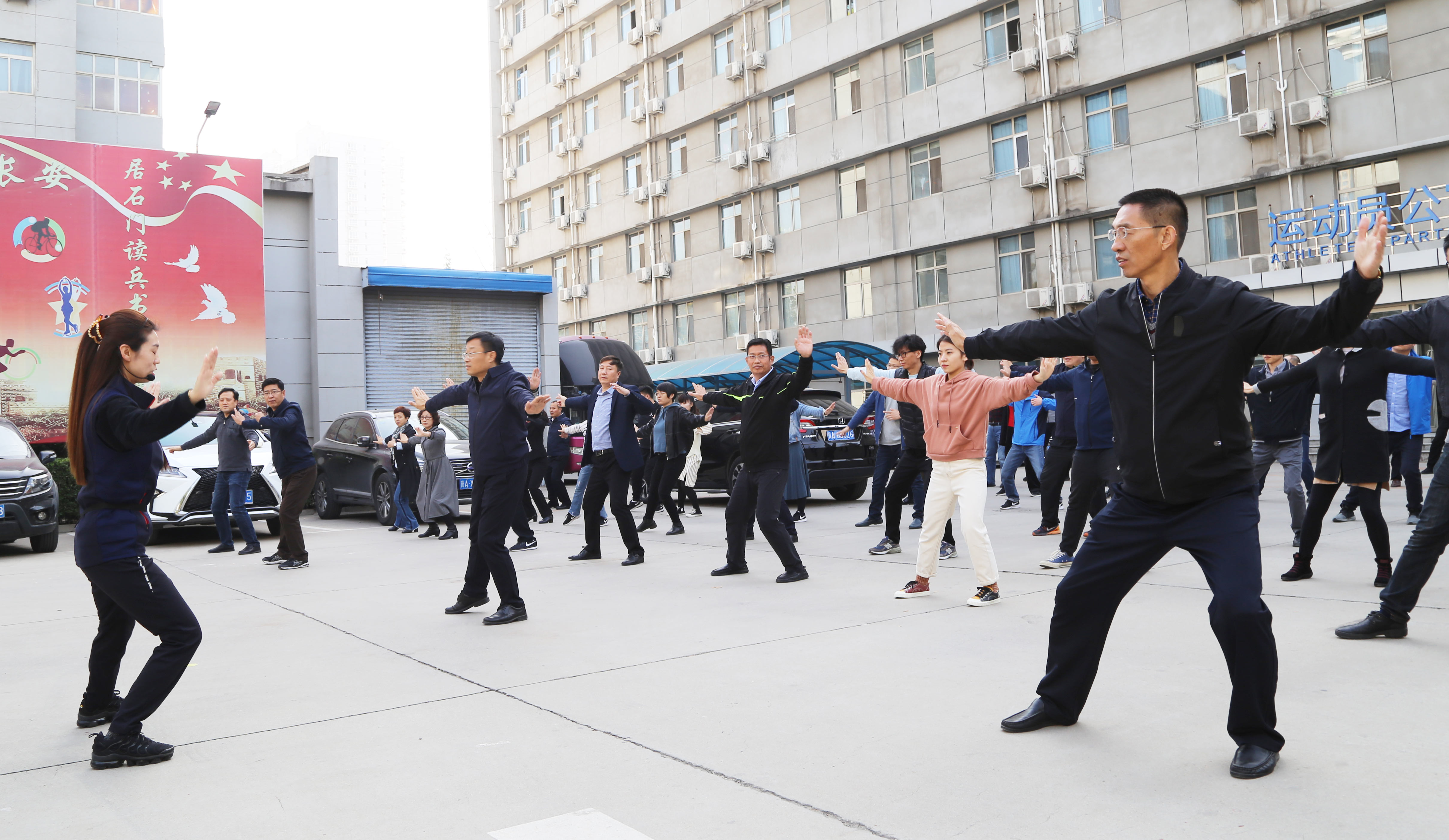 ����������� ���ֹ���ÿһ�� ���߹�
��չ����ٺͽ���������������