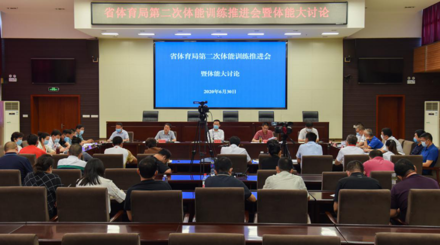 �ڶ�������ѵ���ƽ��������ܴ������ڰ��߹�
�ٿ�