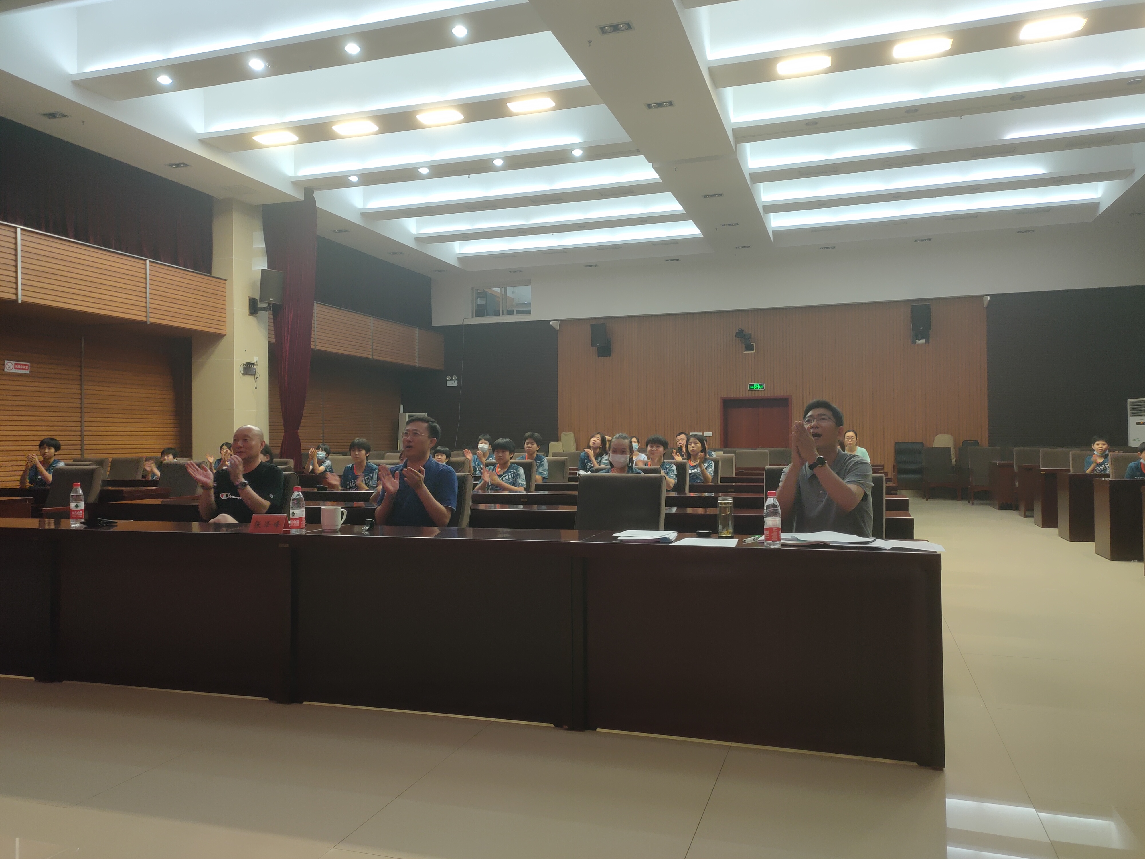 �������Ź����� �ֳ���ս��ʿ��