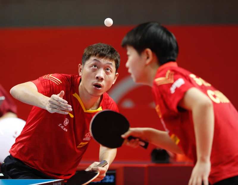 �ֳ�����Ϊһ�߽�ʿ���͹ľ� ��ʡ��Ա��������ģ��������