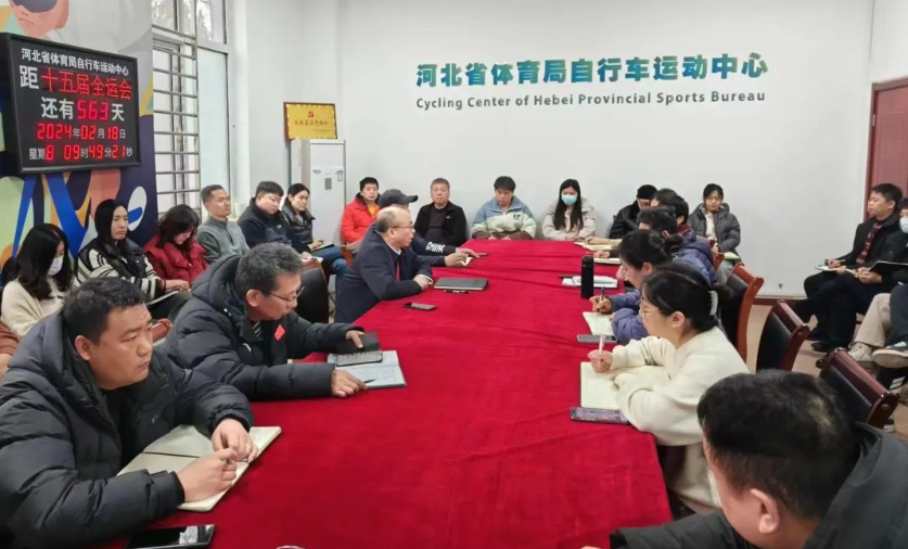 ���߹�
���г��˶������ٿ��ں����Ļ�