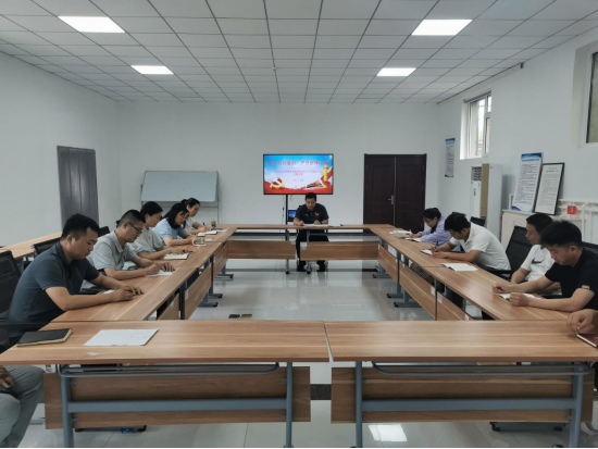 �������Ŀ�չ����֯��ǽ����λ