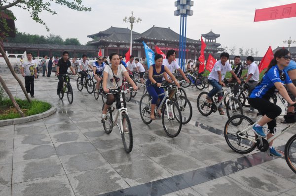 ��̨�оٰ���ף�����ȫ������ϵ�л