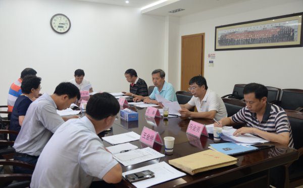 <b>���߹�
�ٿ����Ű참��̸��</b>