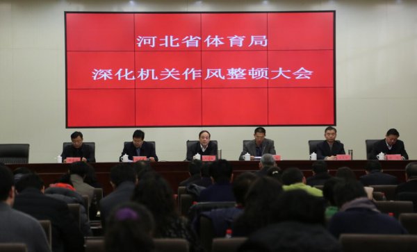 <b>�Ըĸﴴ�¡�ʵ��ʵ��Ϊ���� �����������߹�
�ĸ﷢չ�¾���</b>