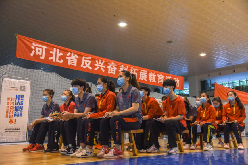 ���߹�
��չ���˷ܼ���չ�����