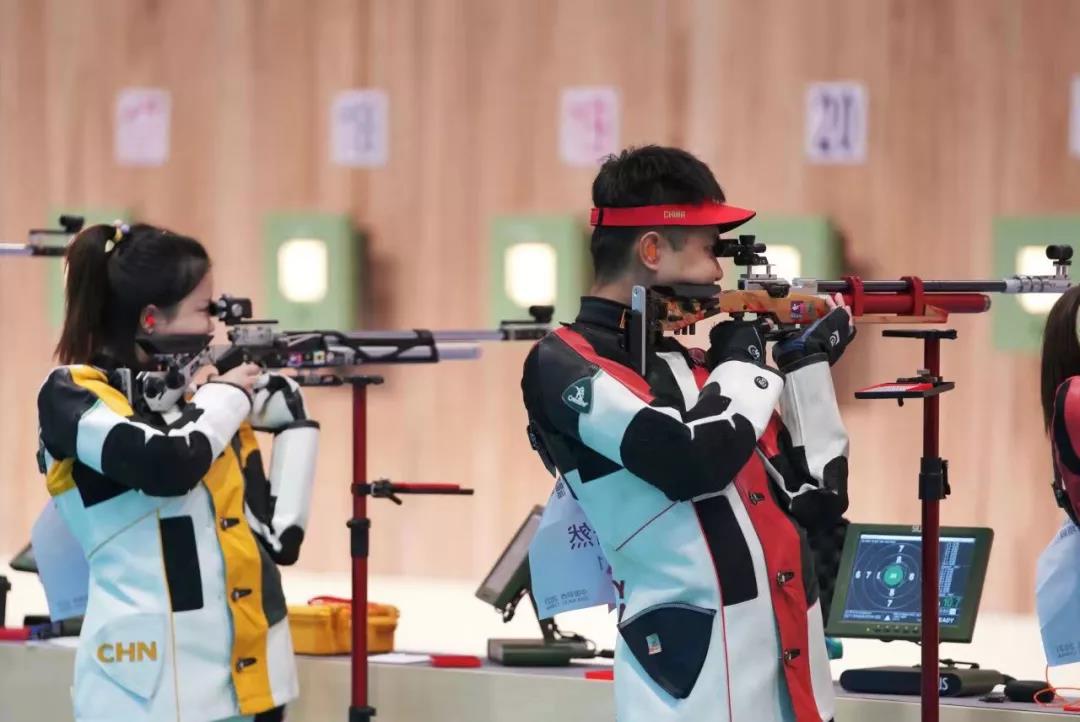 ��˫����ϡ��ٷ��� ���ȻΪ�ӱ�����һ��