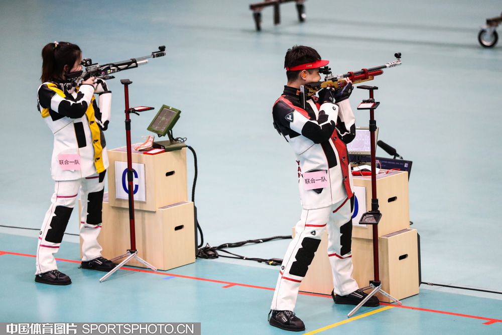 ����Ƶ�����Ȼ/��ٻ�����10������ǹ����������