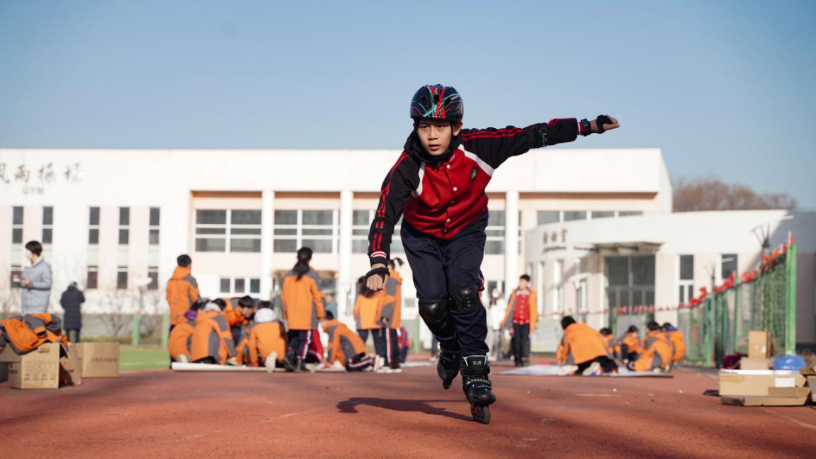 ��ѩ�˶���У԰ δ��֮��ӭ���¡�����ѩ����Ѳ���߽��۰�