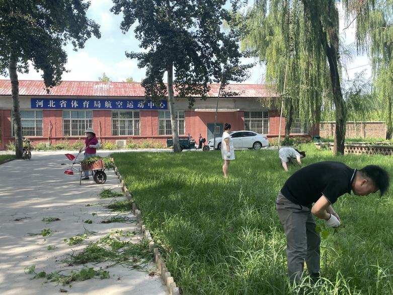 �����˶����Ŀ�չ���������˶�