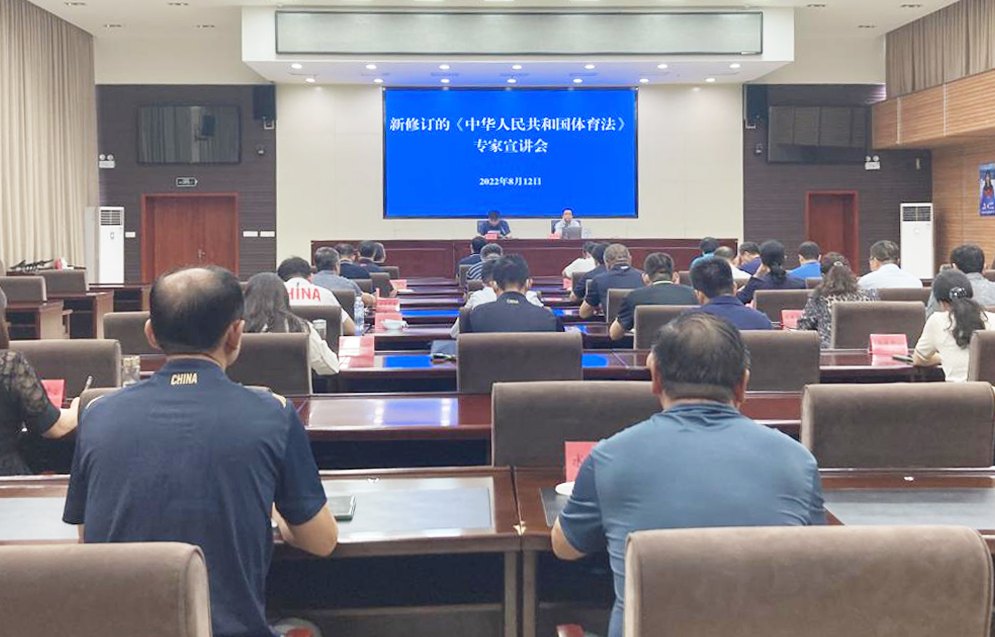 ѧ������������ƪ�� �������������¾��� ���߹�
�ٿ����޶����л����񹲺͹���������ר��������