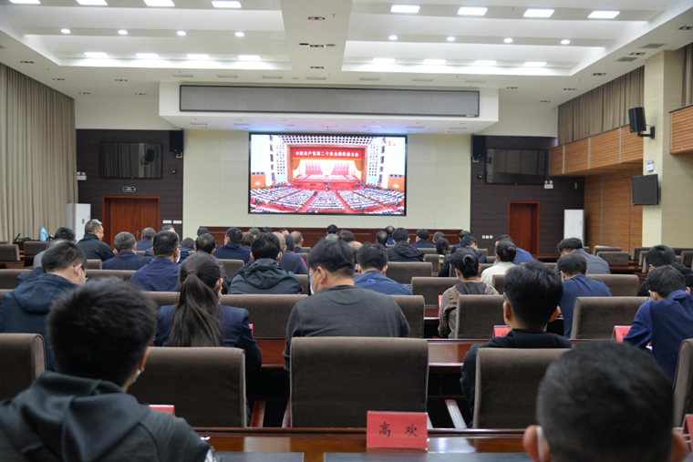 <b>�����ܷ� ����ǰ�� ���߹�
ϵͳ��֯�տ����Ķ�ʮ��Ļʢ��ֱ��</b>