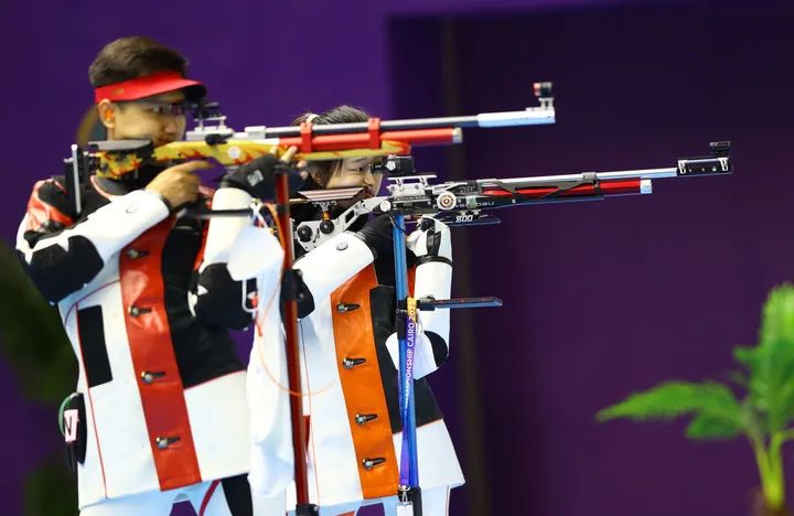 ���Ȼ�¶�ھ�