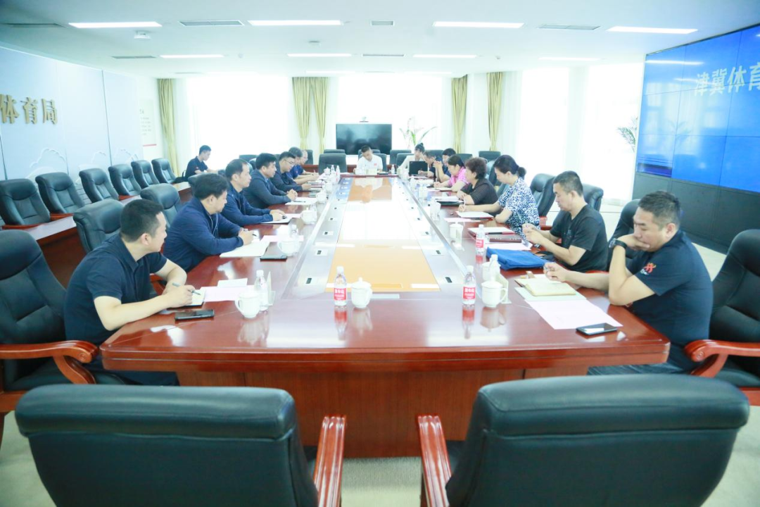 ���߹�
������������־�����̸��