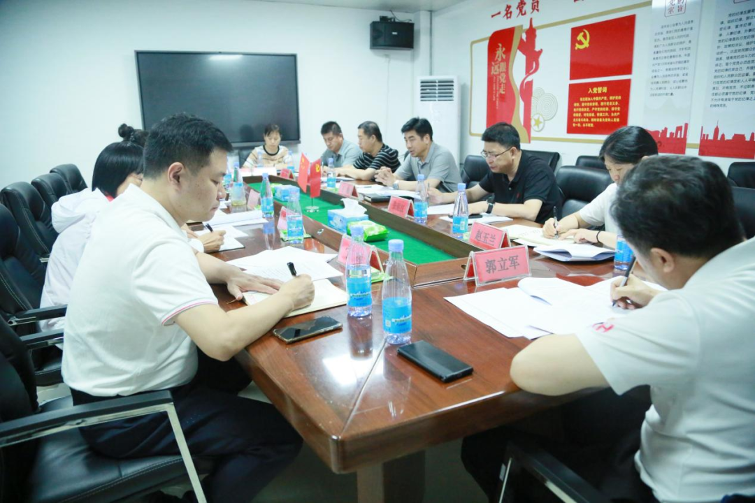 ���븰��������ĵ���