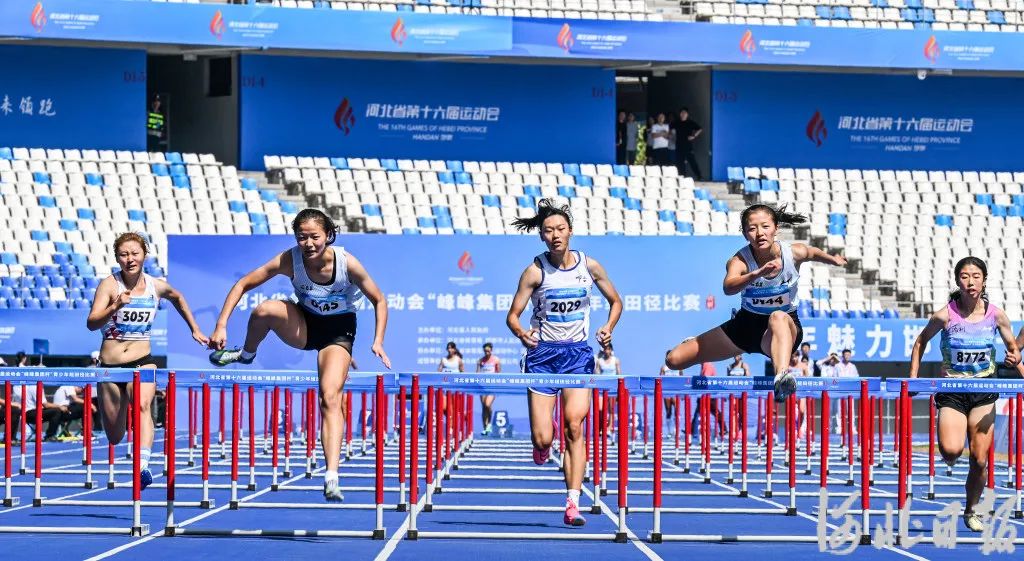 ��������Ů�Ӽ���100����������˫��̥�����û���