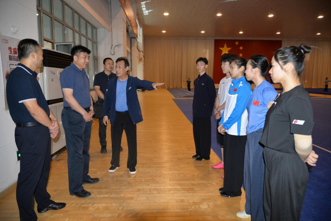 �����������˶����ĵ���