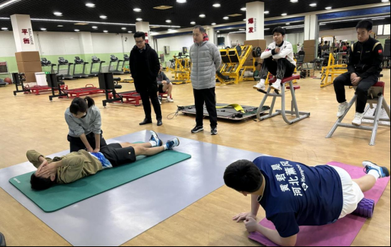 �����Ϊ�ӱ���ë����ص��˶�Ա����ɸ������