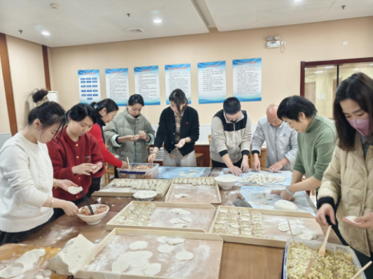 ����ӭ�´� ���ְ����� ���߹�
�ݿ�չӭ�´������ӻ