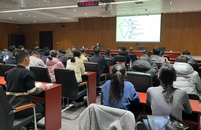 �������Ŀ�չְ��ְҵ��������ר�⽲��