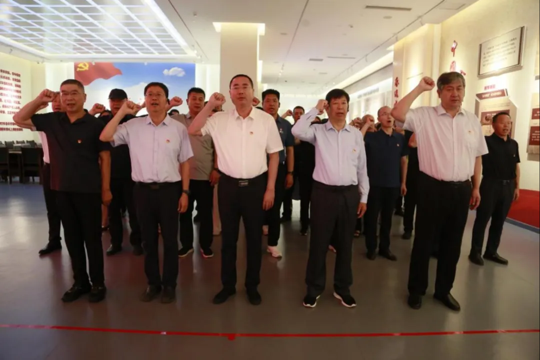 <b>���߹�
���ӱ�ʡ��ʾ�������ؿ�չ��ʾ�����</b>