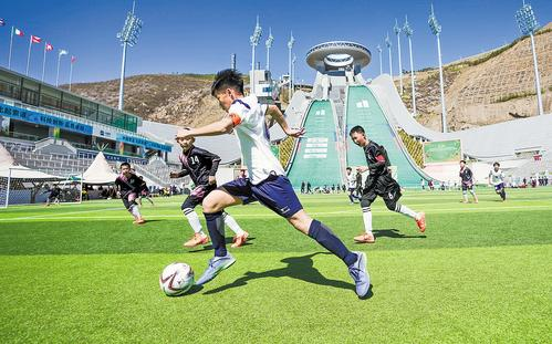 ��ѩ���⡱:�������ˡ���ɡ��ļ�ȫ��ѡ�֡�