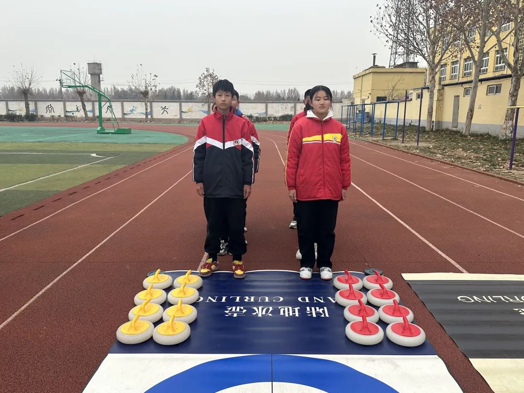 2024����̨�о�������ѩ�˶���Բ����Ļ