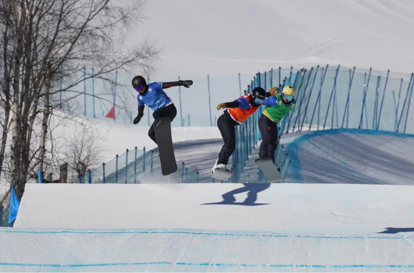 2024-2025����ȫ�����廬ѩ�ϰ�׷������������չ�