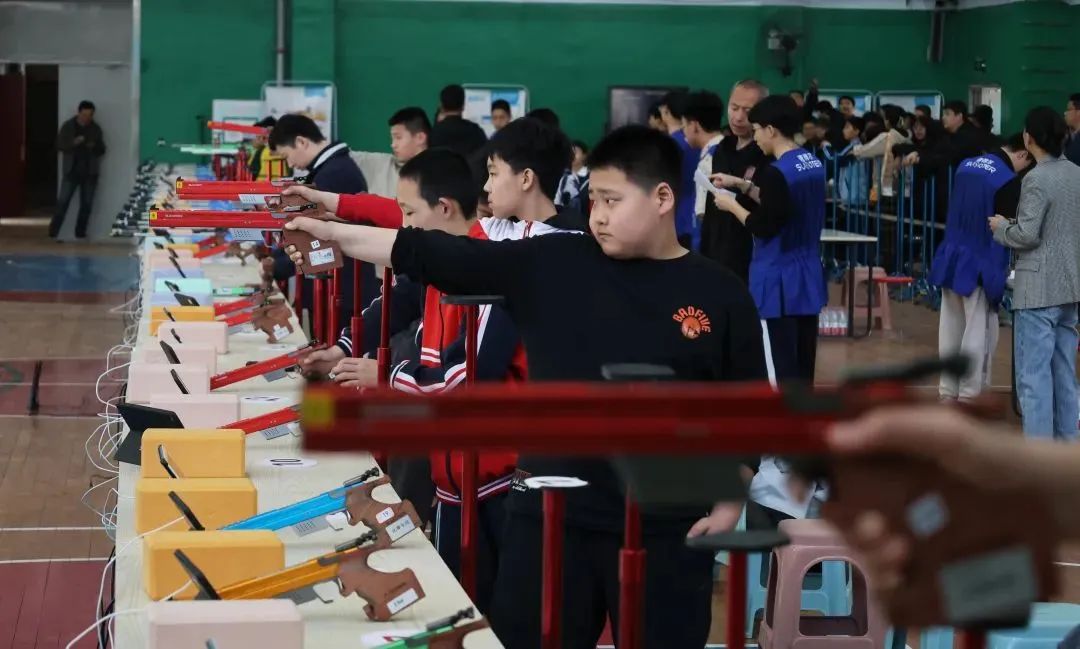 �����ܰɡ����ꡱ2025��ӱ�ʡ��������վ������ˮվ��Բ����Ļ