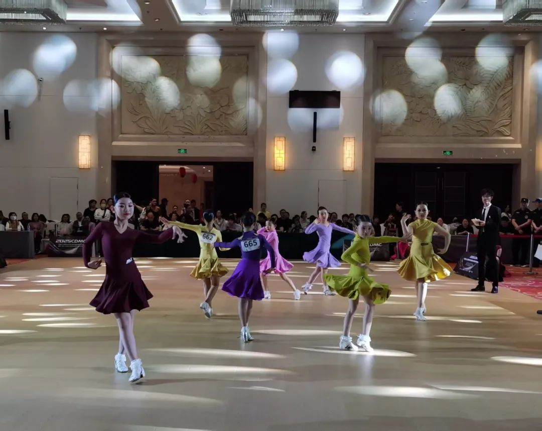 �ڶ�����ʱ�׼��ȫ���������ں�ˮ�ɹ��ٰ�