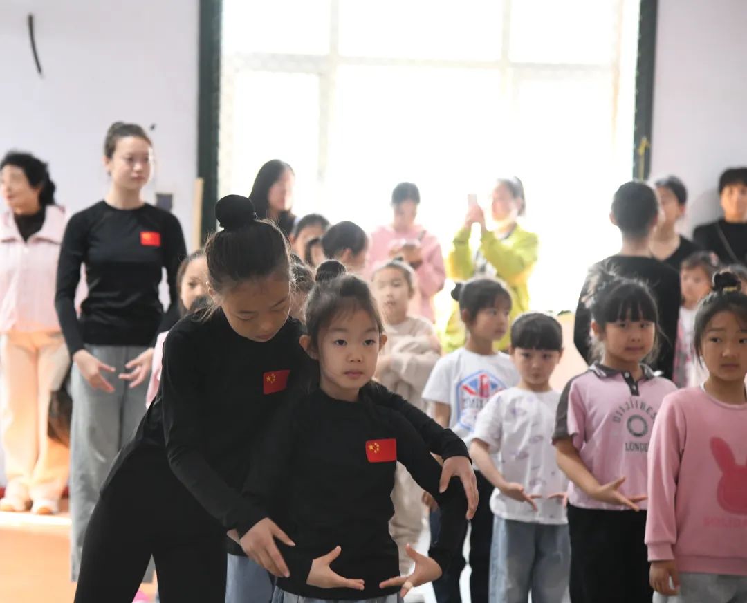 2025��е��еڶ�����١�������������˶�Ա��ѵ��ѵ