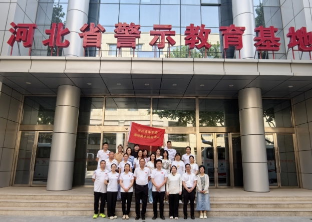 �������ĸ��ӱ�ʡ��ʾ�������زι�ѧϰ