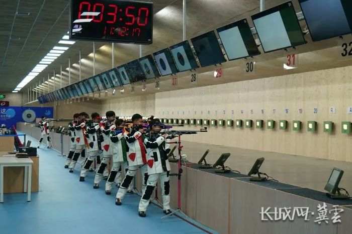 �ӱ������ǹ��Ŀȫ�ˡ�ģ�⿼����ʯ�չ�