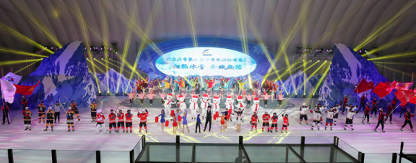 ��Լ��ѩ ȫ������ ʯ��ׯ�е������ѩ�˶��ῪĻ