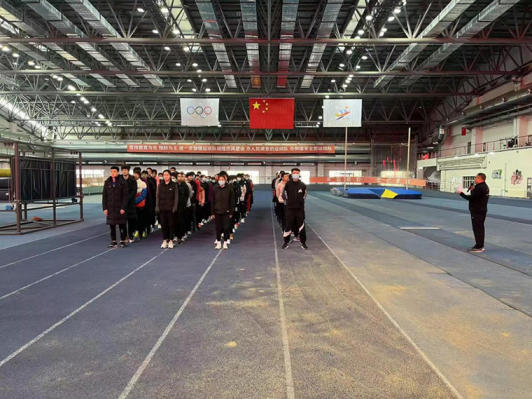 �ﾶ������֯��չ��������ɫѪ��.������Ӣ�ҡ�����